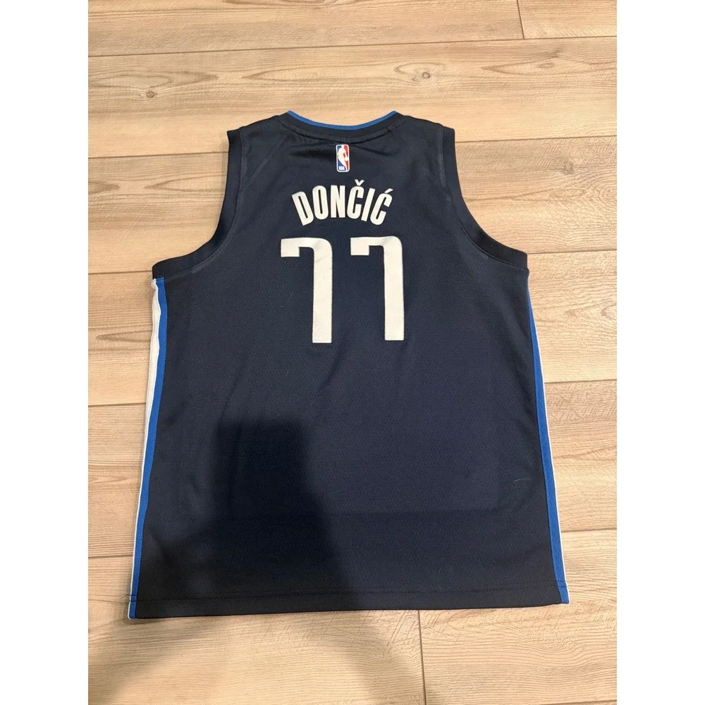 Nike Dallas Mavericks Luka Doncic 77 Swingman Jersey Navy Blue Mens Large L